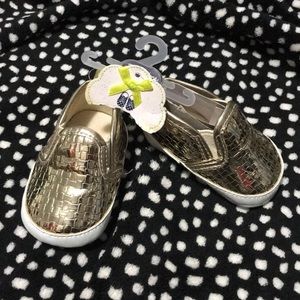 Baby slip on’s